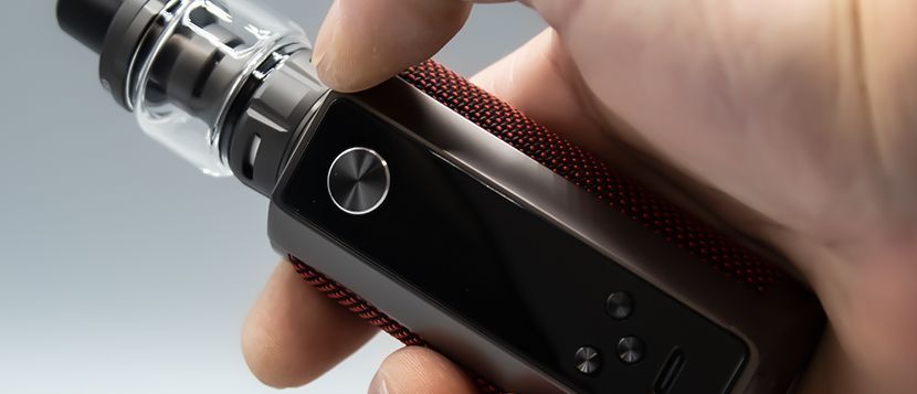 Vaporesso Target 200 Kit con iTank 8ml mano2